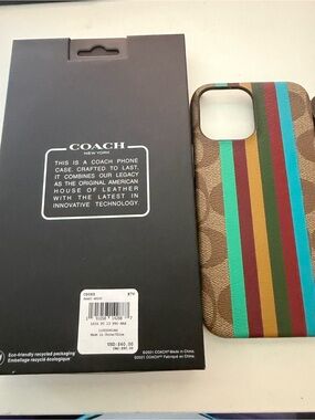 Coach Signature Stripe iPhone 12/13 Pro Max MagSafe Case